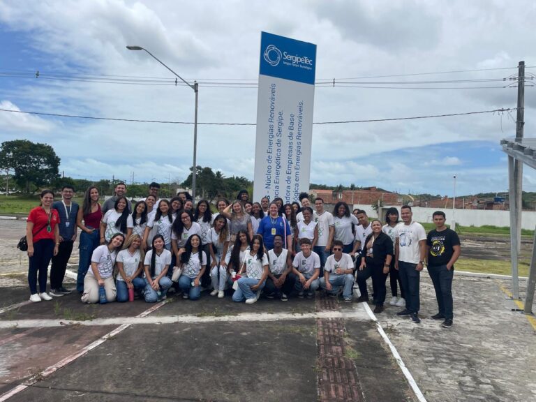 SergipeTec recebe visita de estudantes do IFS e apresenta áreas estratégicas de atuação
